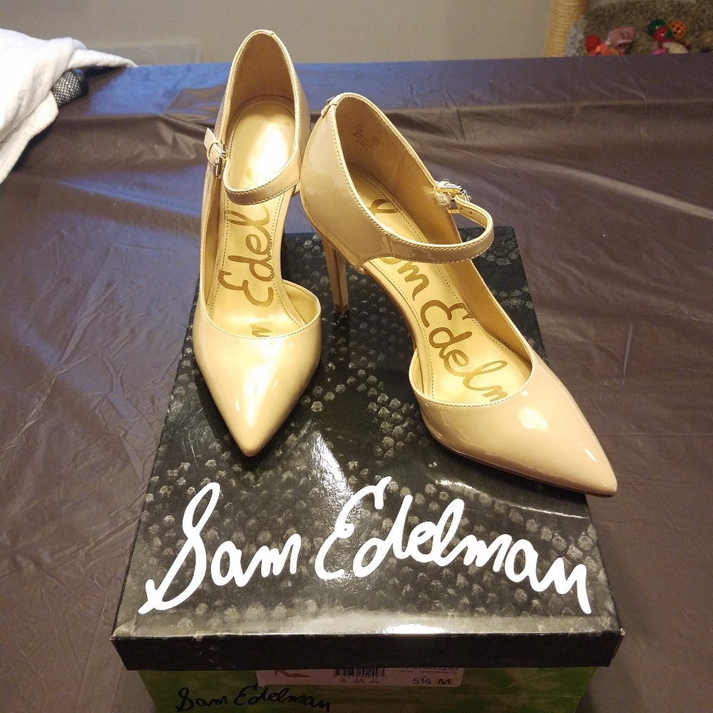 Sam Edelman Mary Janes pointy toenude pumps sz 5.5